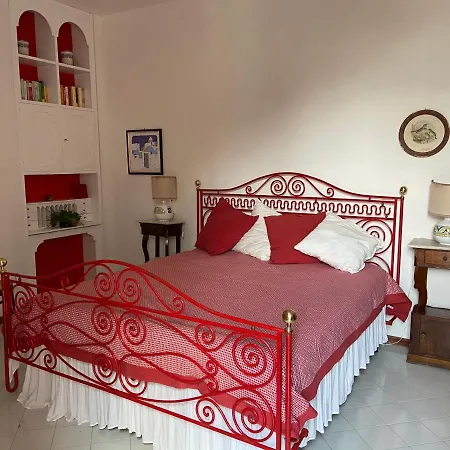 Home Villa With Garden & Parking