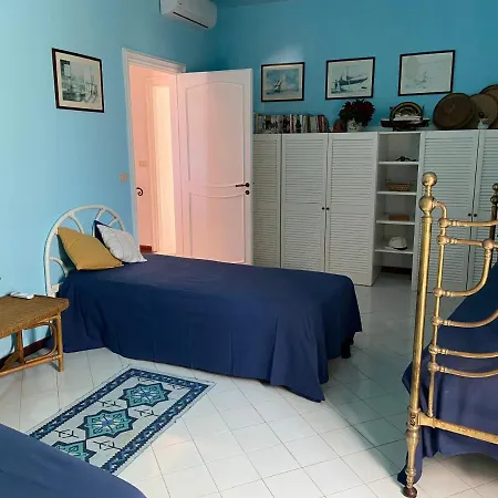 Villa Home Villa With Garden & Parking *