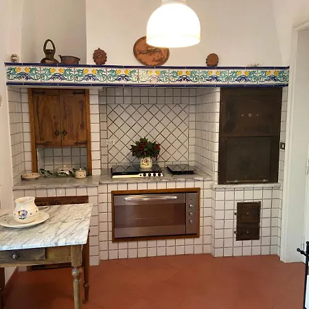 Home Villa With Garden & Parking