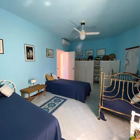 Home Villa With Garden & Parking