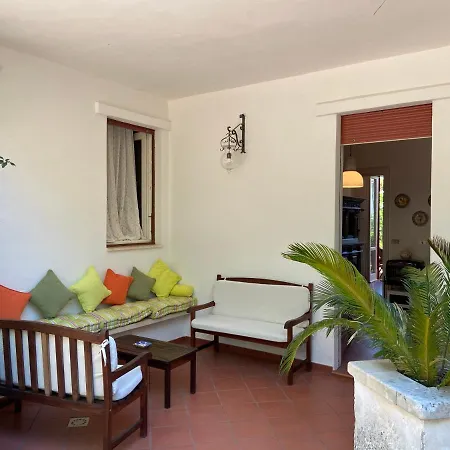 Home Villa With Garden & Parking Villa *