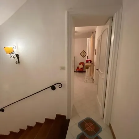 Villa Home Villa With Garden & Parking *